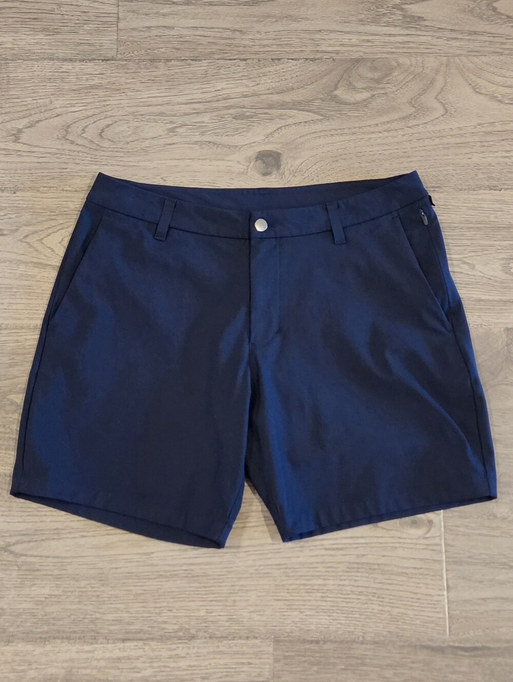 Lululemon ABC Classic-Fit Shorts - Warpstreme Navy Blue - Size 33x7" - LM7AJXS